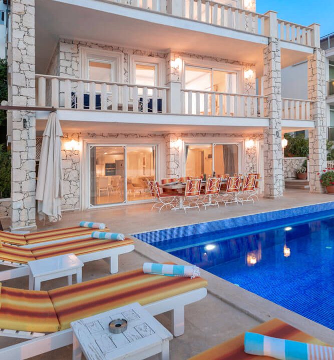 Exterior4 (1)