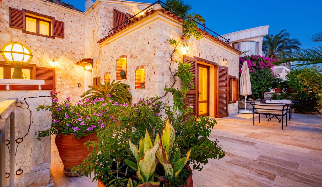 Jamandutania Villa (8)