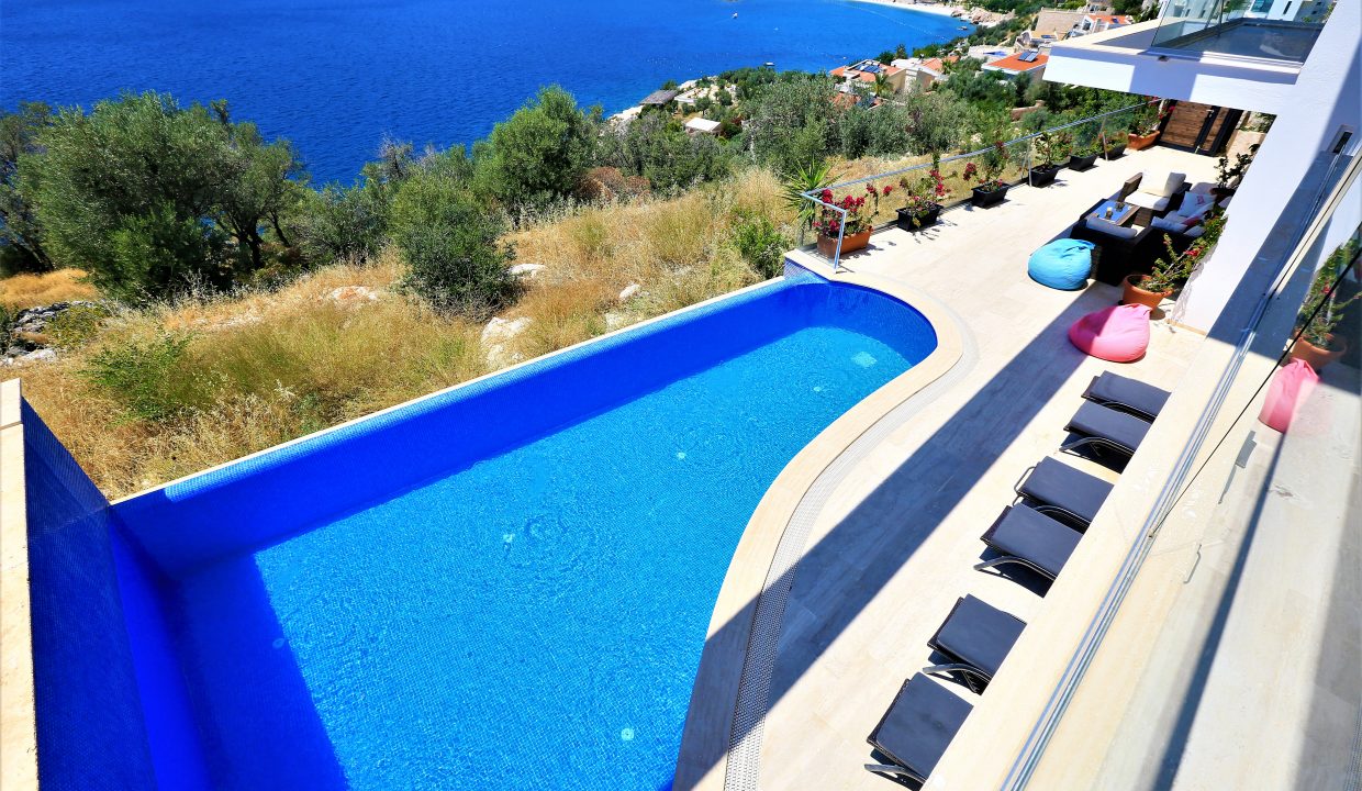 Villa Lumineux-Kalkan-Luks-denize-sifir-jakuzili-villa-villagezegeni (19)