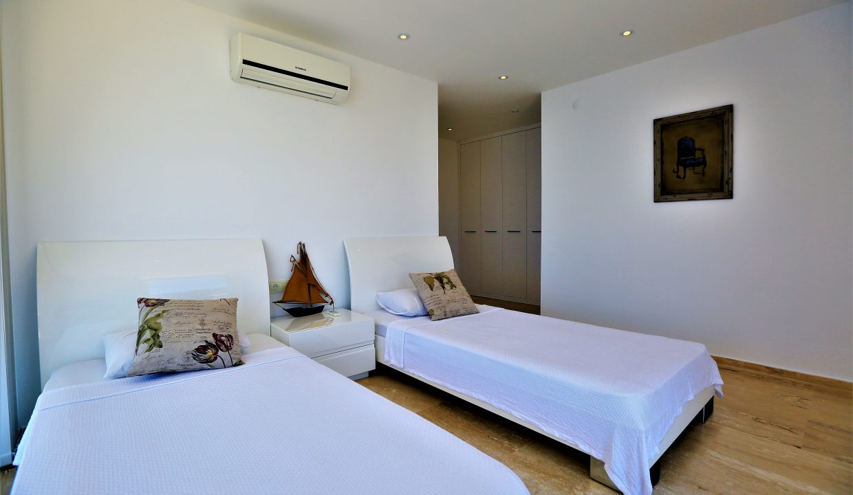 Villa Lumineux-Kalkan-Luks-denize-sifir-jakuzili-villa-villagezegeni (32)