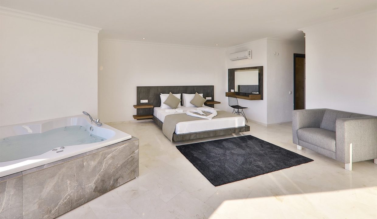 Villa Luxury (2)