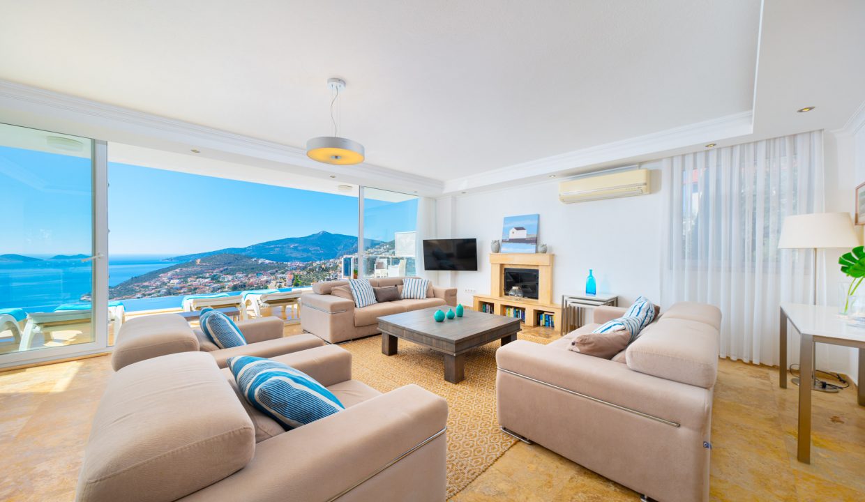Villa Waratah-1
