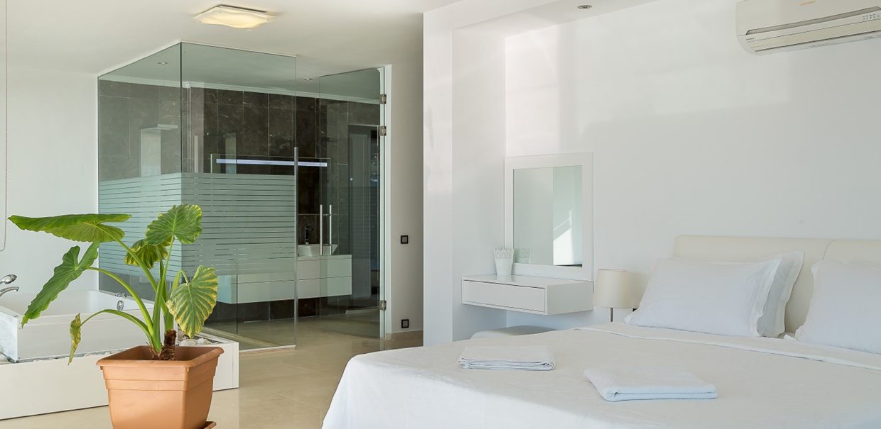 denize-cok-yakin-8-kisilik-luks-villa-kalkan (16)