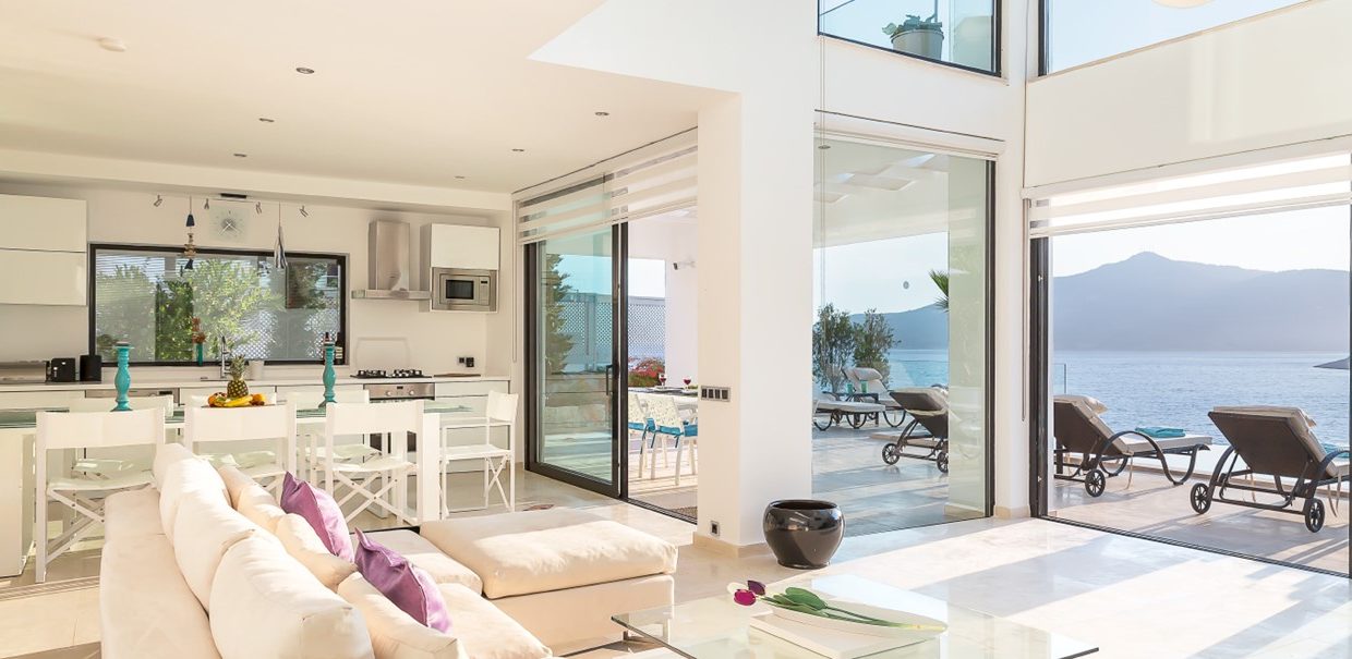 denize-cok-yakin-8-kisilik-luks-villa-kalkan (25)