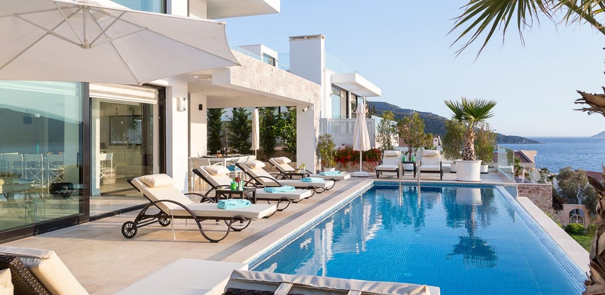 denize-cok-yakin-8-kisilik-luks-villa-kalkan (28)