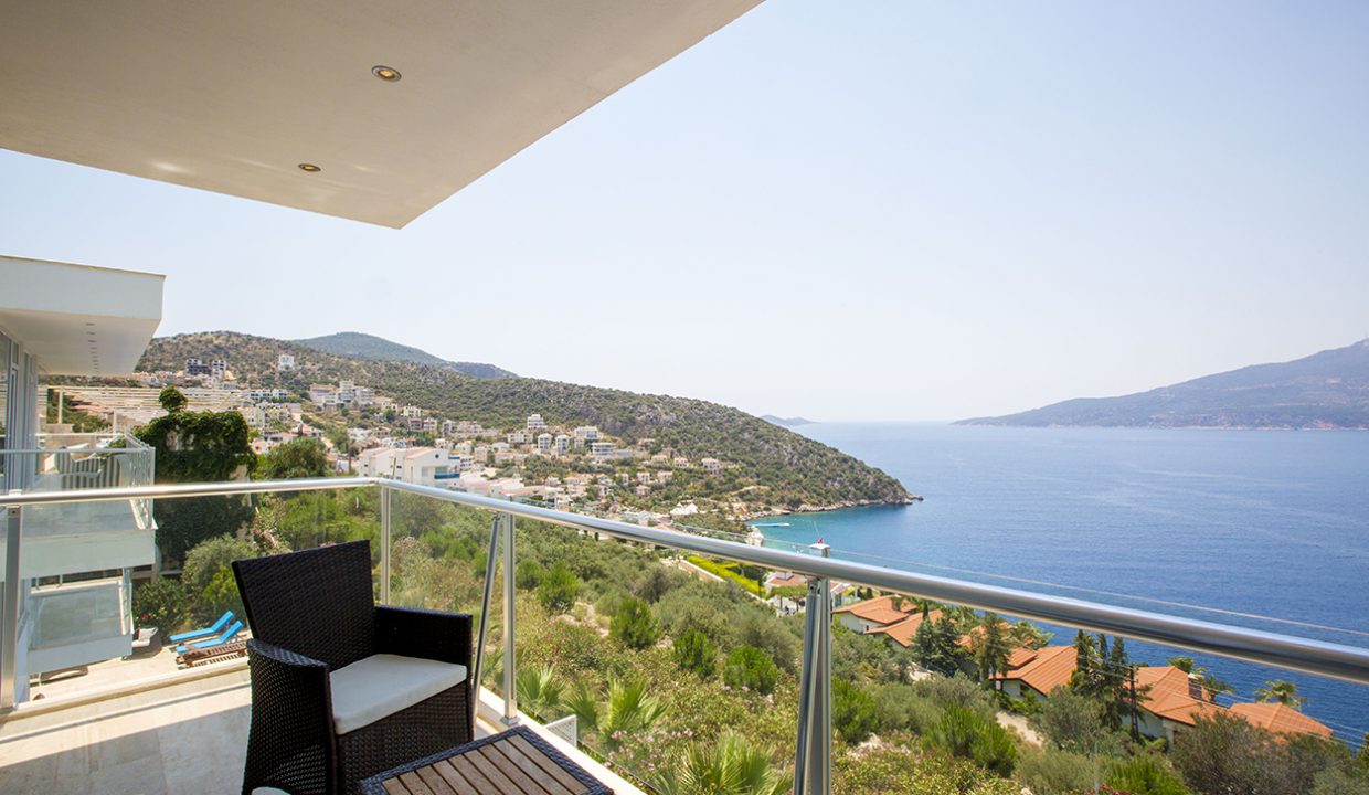 denize-yakin-luks-yazlik-villa (1)
