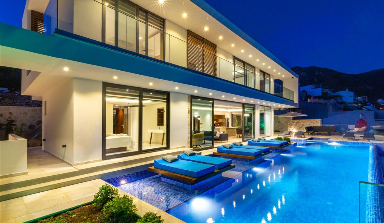 villa-cornelia-kalkan-evini-kirala (21)