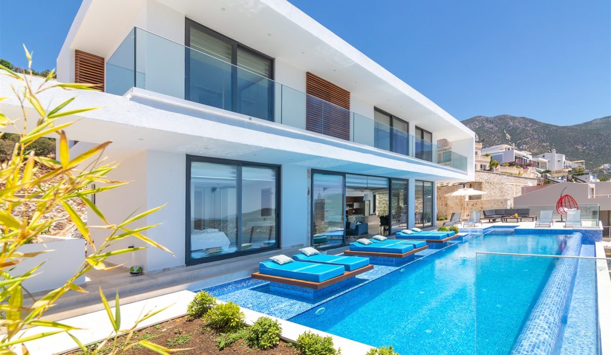 villa-cornelia-kalkan-evini-kirala (24)