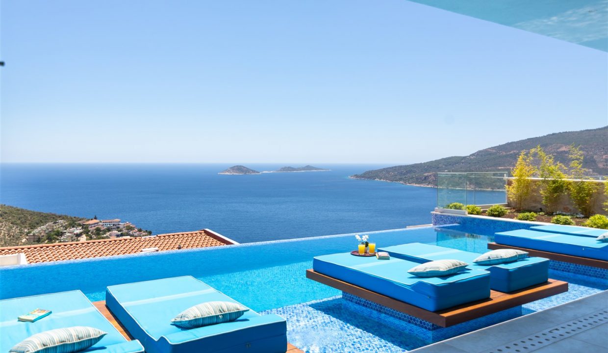 villa-cornelia-kalkan-evini-kirala (32)