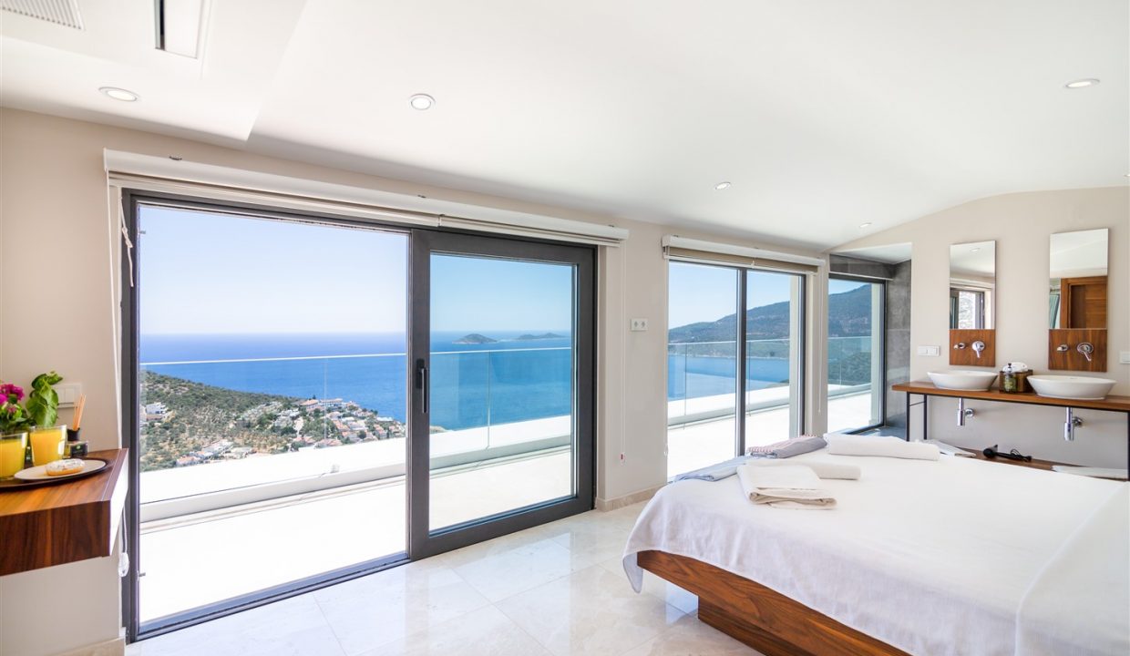 villa-cornelia-kalkan-evini-kirala (5)