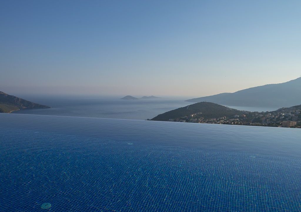 villa-falcon-exclusive-kalkan-evini-kirala (12)