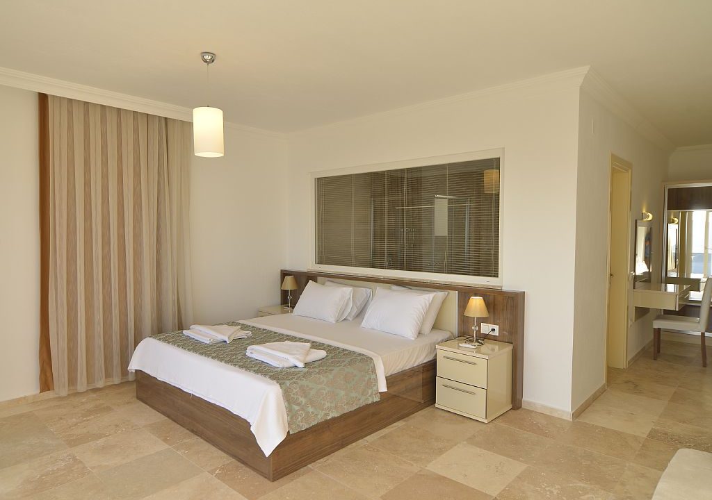 villa-falcon-exclusive-kalkan-evini-kirala (18)