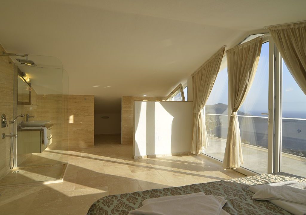 villa-falcon-exclusive-kalkan-evini-kirala (26)
