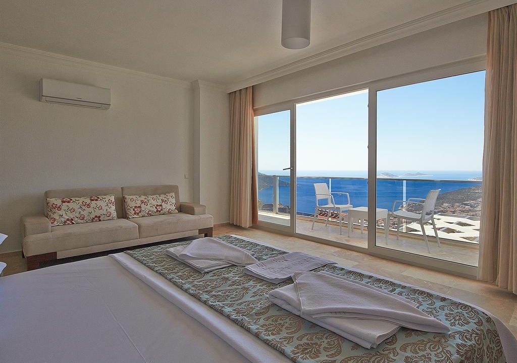villa-falcon-exclusive-kalkan-evini-kirala (39)