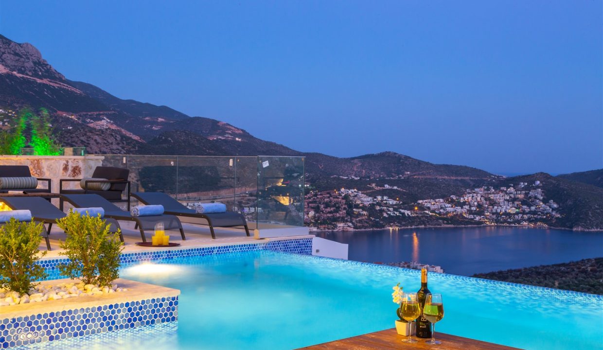 villa-marvel-kalkan-evini-kirala (8)