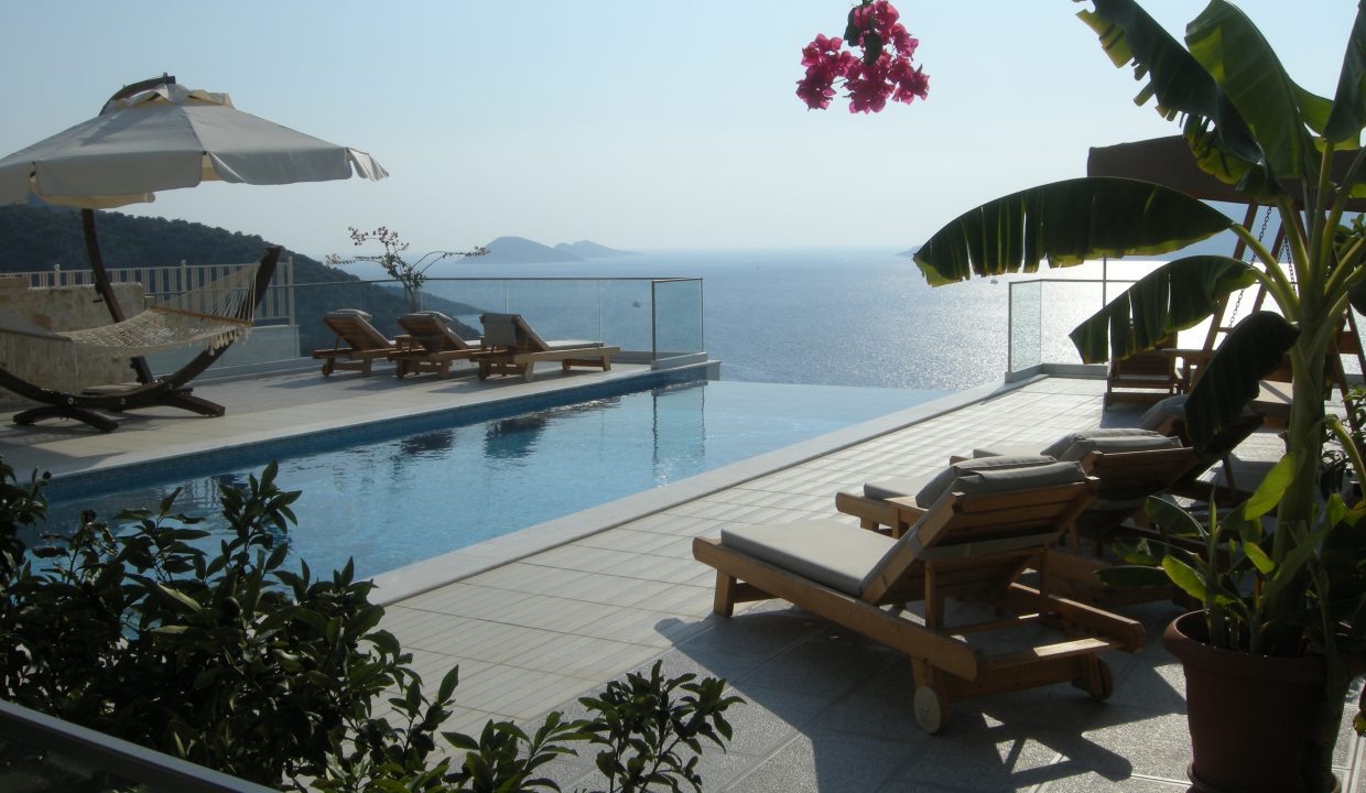 villa-mavi-kelebek-kalkan-holiday-villa-rentals (13)