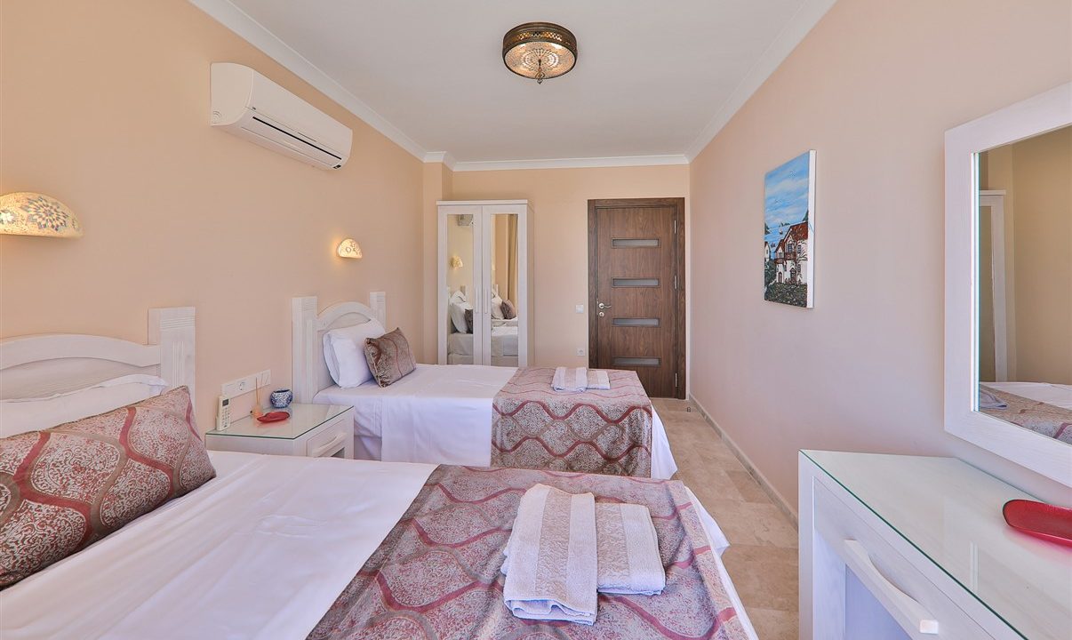 villa-oasis-kalkan-evinikirala (26)