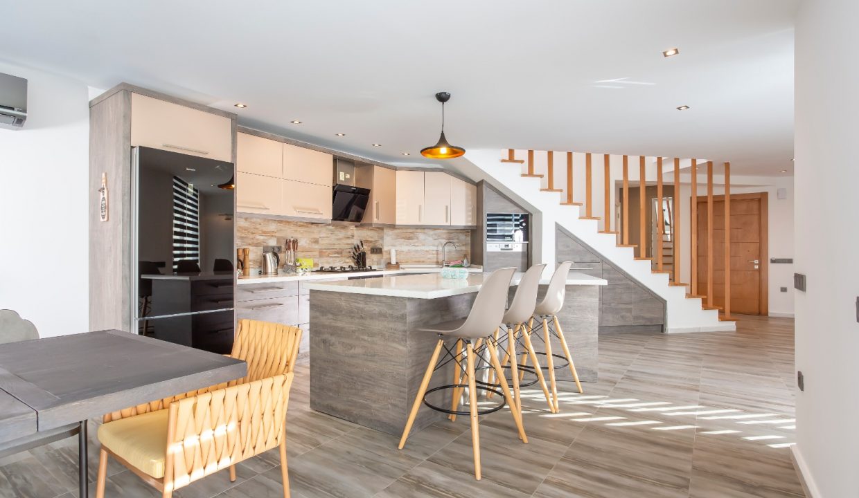 villa-poyraz-kalkan-evinikirala (25)