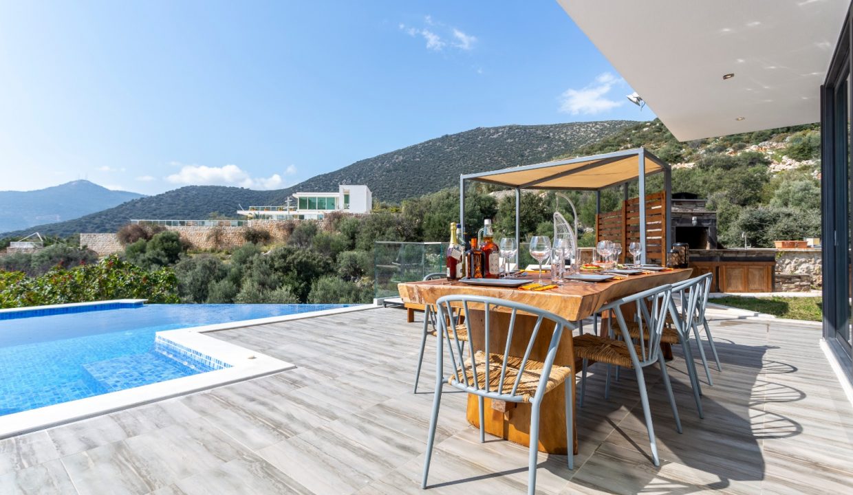 villa-poyraz-kalkan-evinikirala (29)