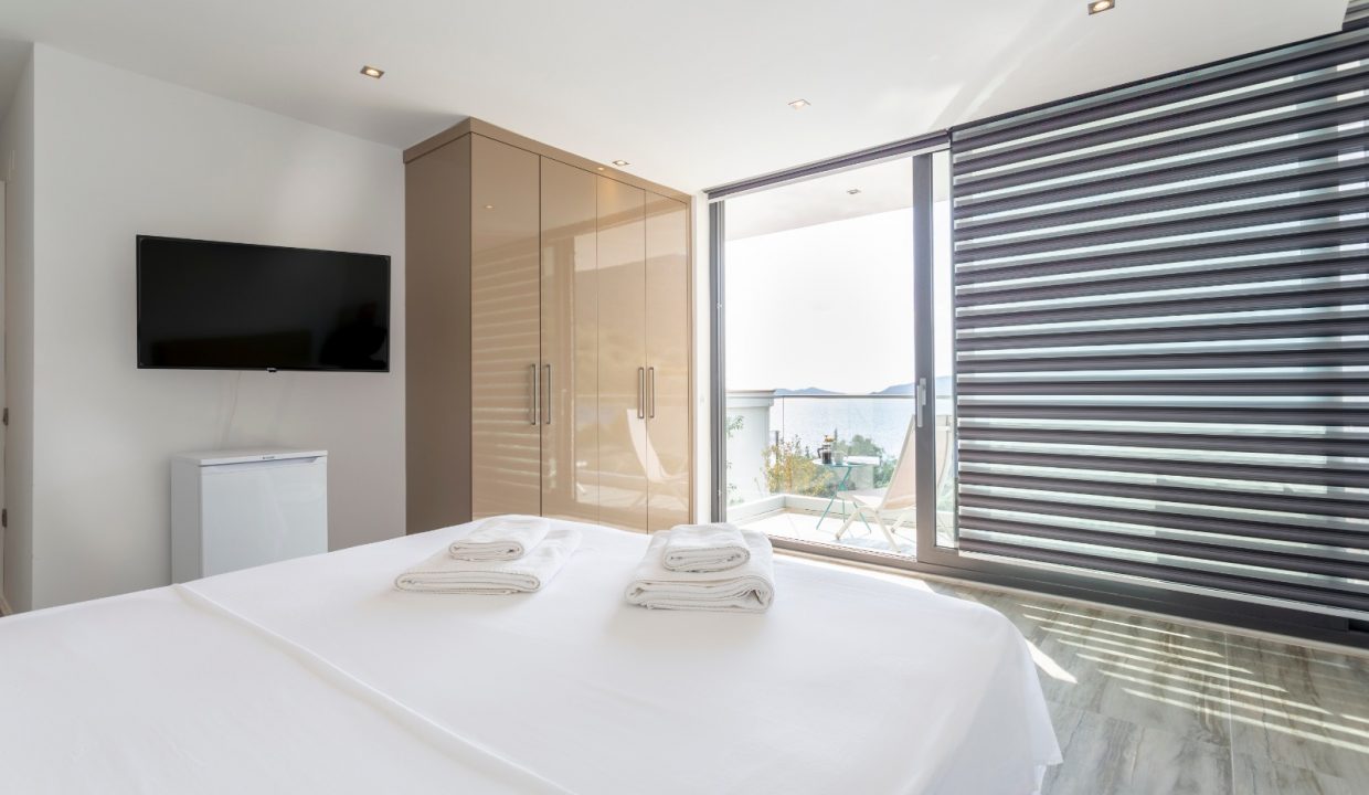 villa-poyraz-kalkan-evinikirala (7)