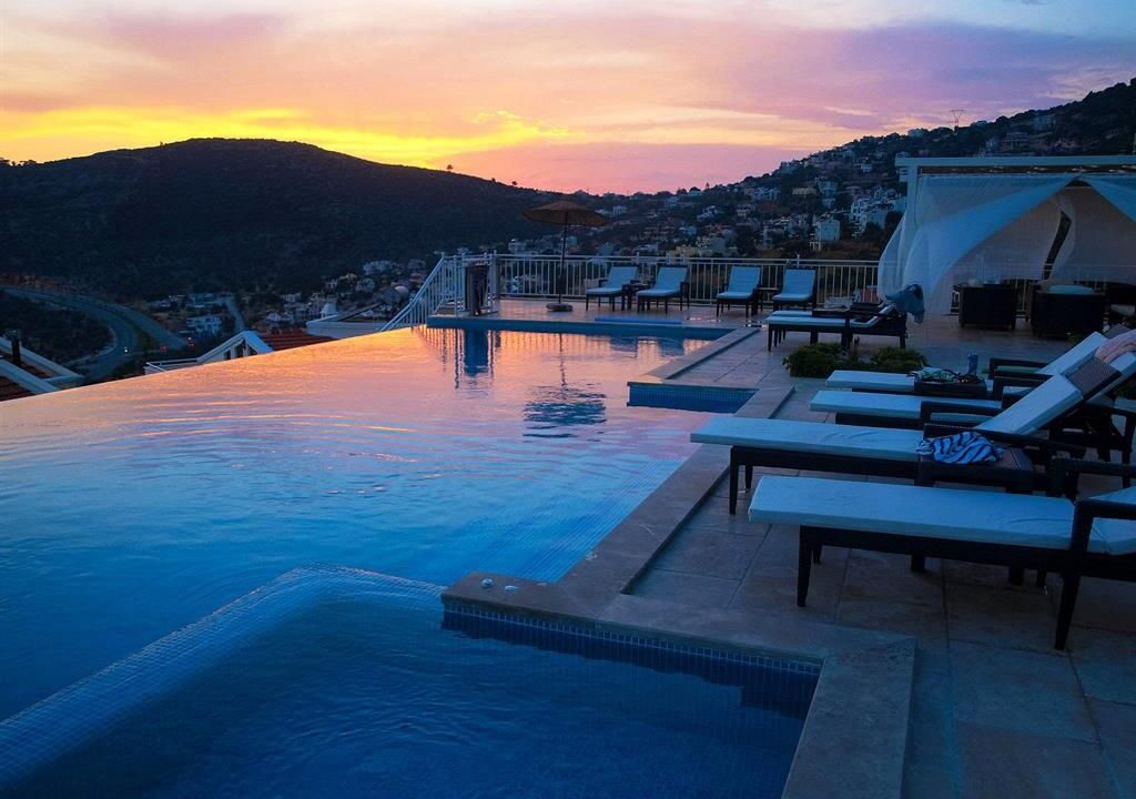 Falcon Lodge Villa (4)