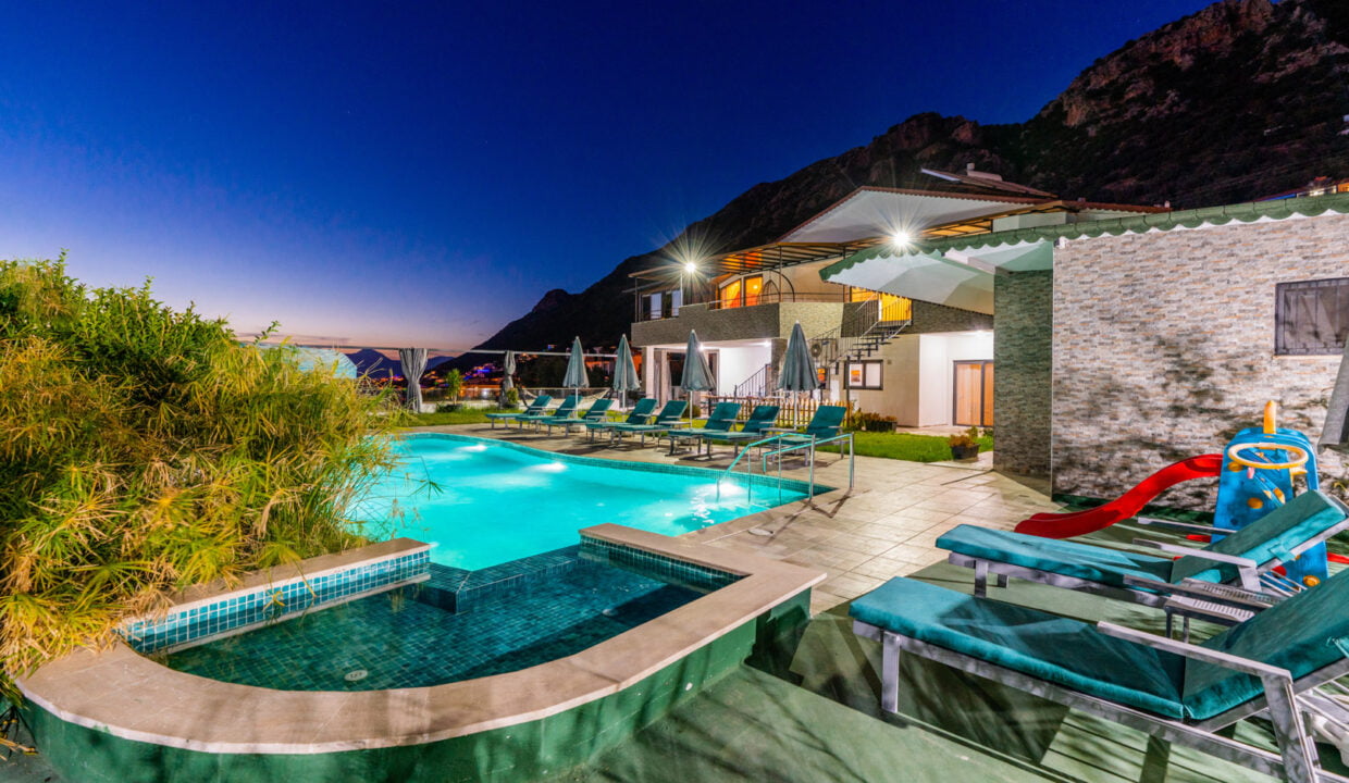 Orion Villa (1)