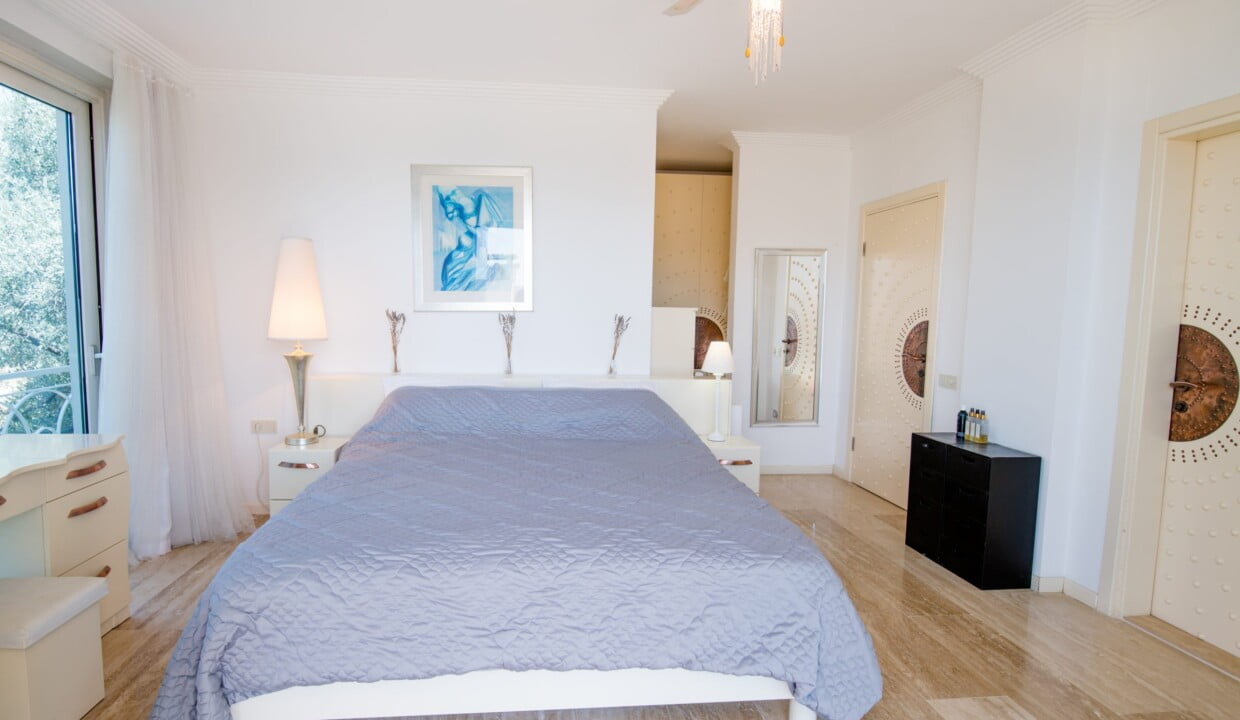 Villa Ayser bedroom 1