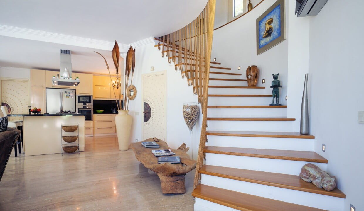 Villa Ayser stairway