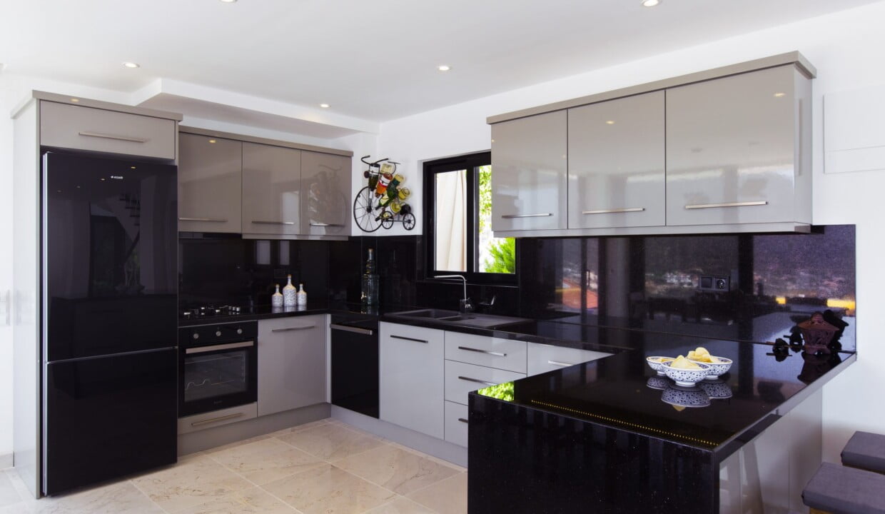 villa ozma kitchen